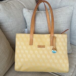 Dooney and bourke east west tote NWT